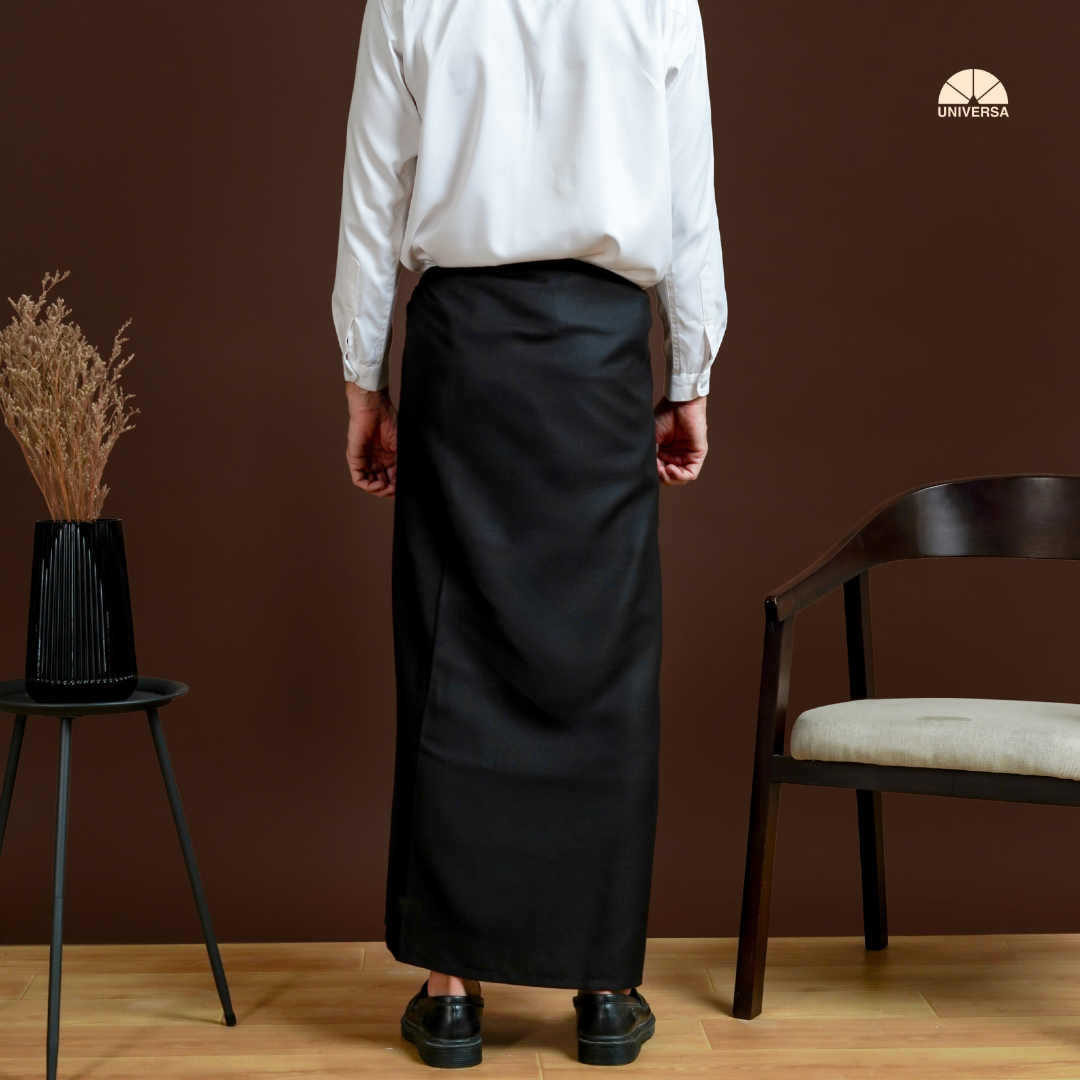 Sarung Black