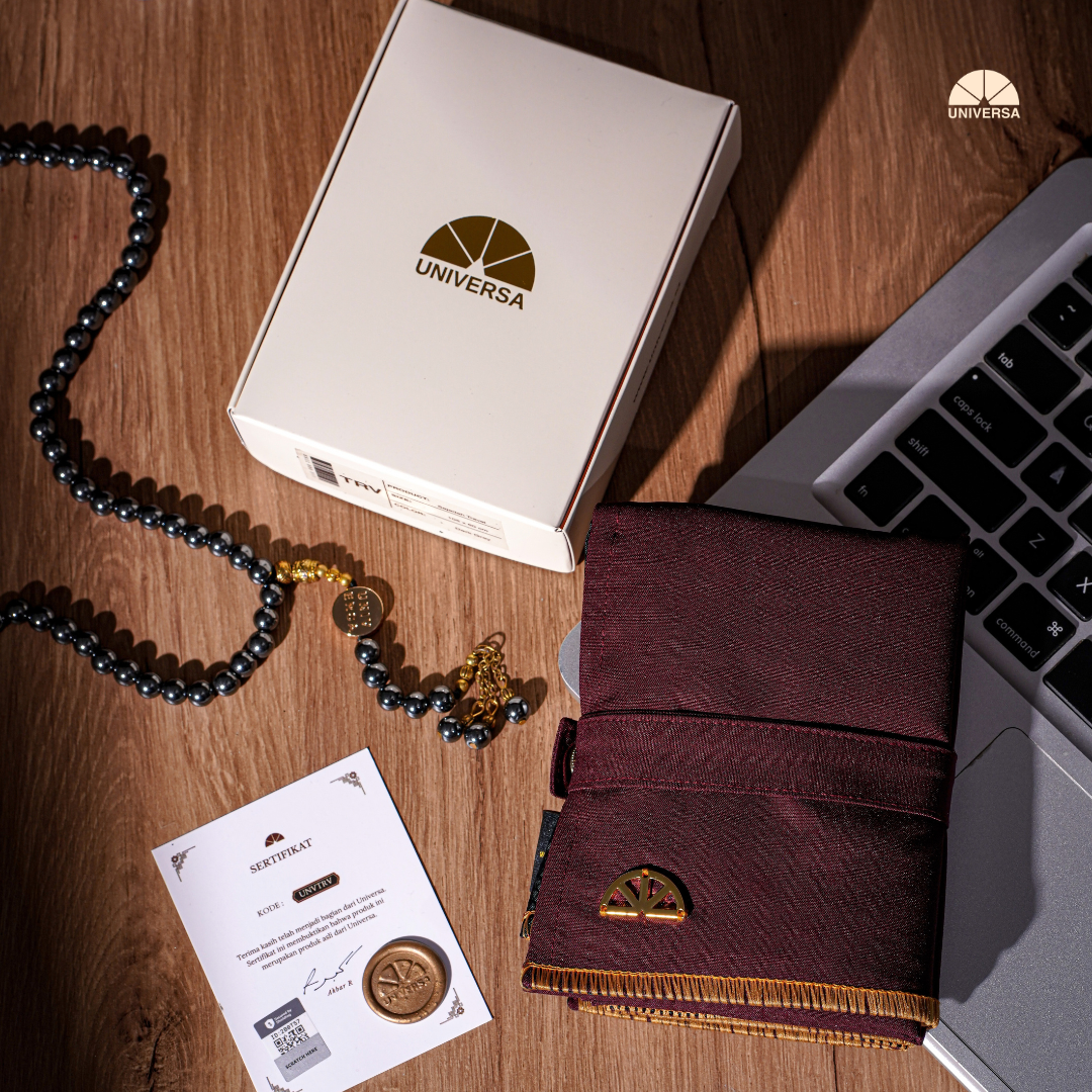 Sajadah Travel Maroon