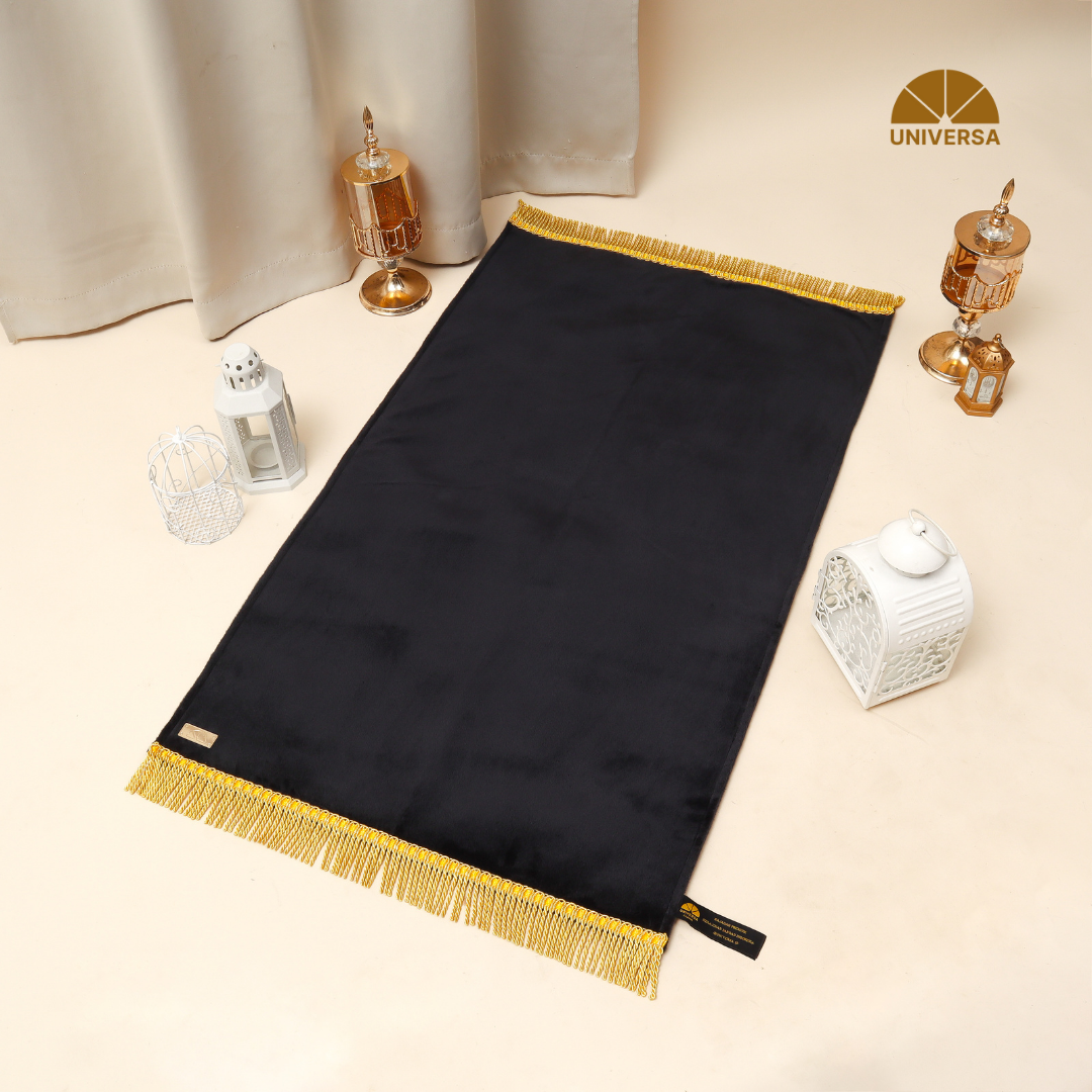 Sajadah Black (L)
