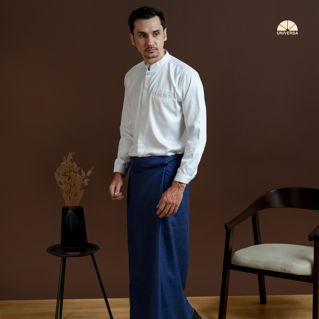 Sarung Navy